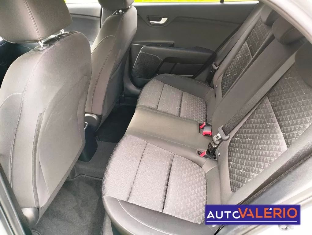 kia-rio-2021-gasolina-1197cc