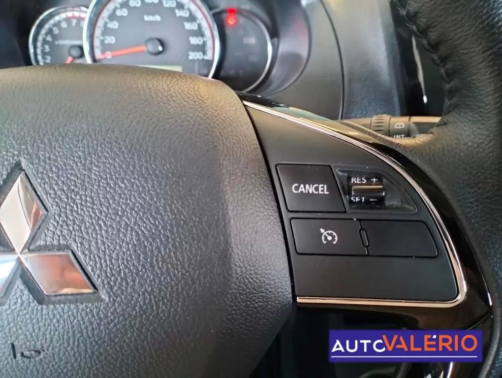 mitsubishi-space-star-2023-gasolina-1193cc