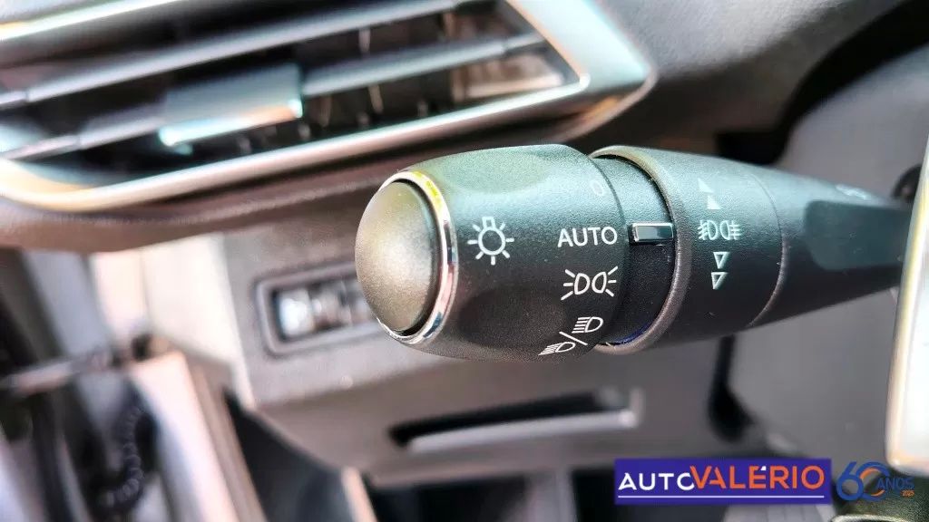 peugeot-2008-2019-diesel-1499cc