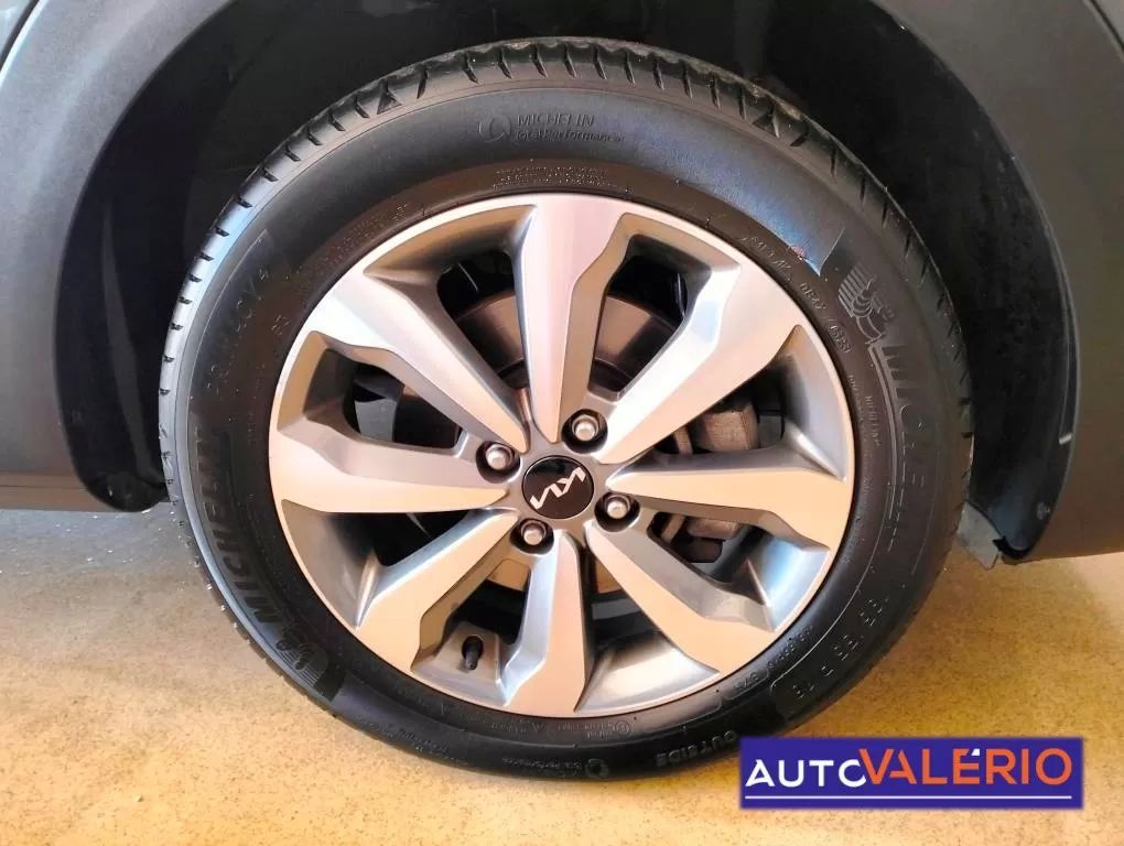 kia-stonic-2024-gasolina-1197cc
