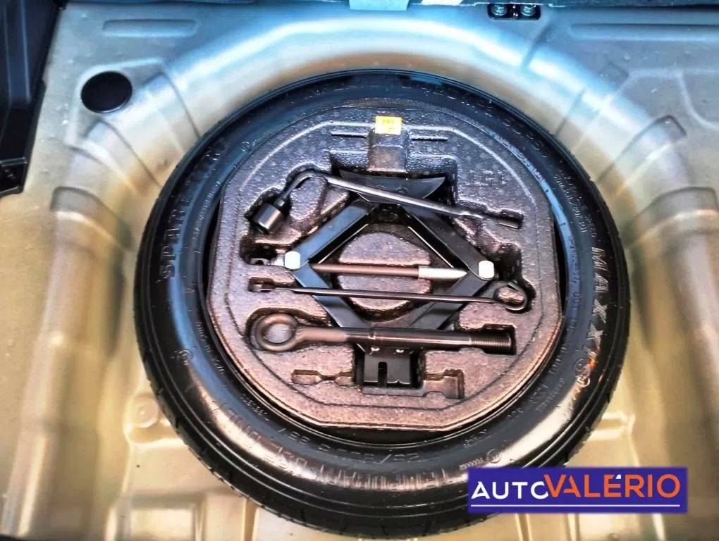 kia-stonic-2024-gasolina-1197cc