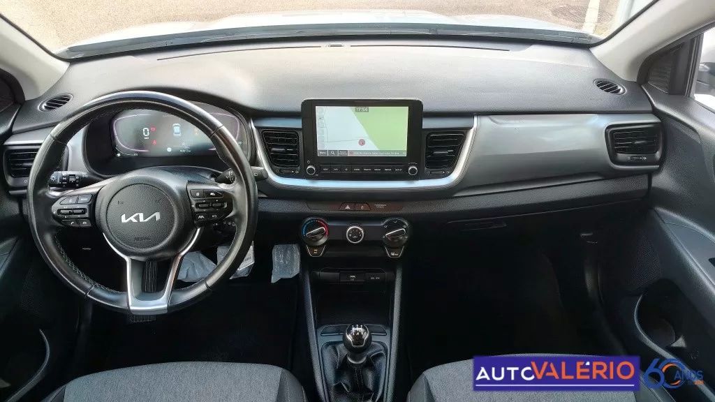 kia-stonic-2024-gasolina-1197cc