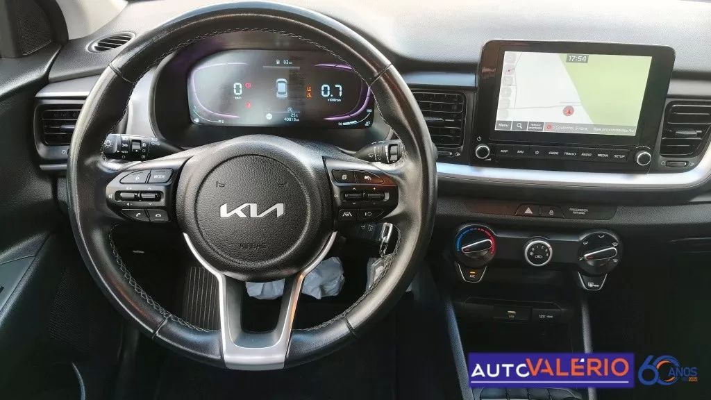 kia-stonic-2024-gasolina-1197cc