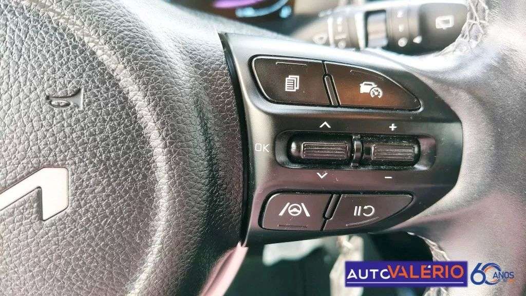 kia-stonic-2024-gasolina-1197cc