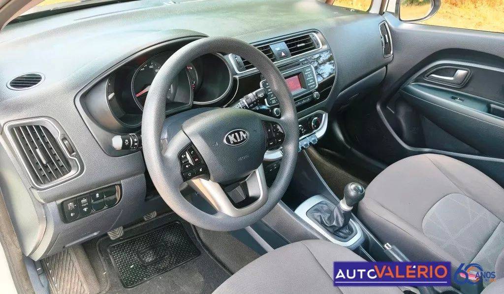 kia-rio-2016-gasolina-1248cc