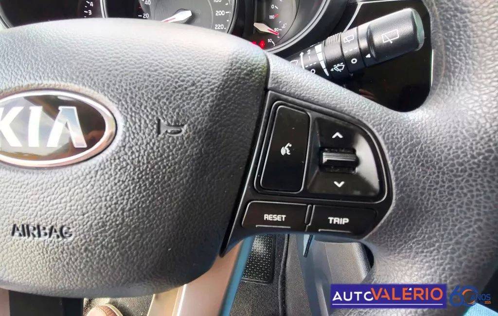 kia-rio-2016-gasolina-1248cc