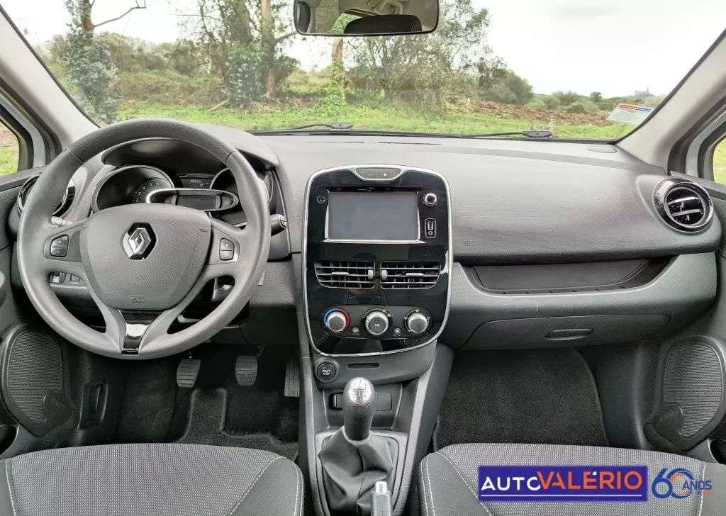 renault-clio-sport-tourer-2017-gasolina-898cc