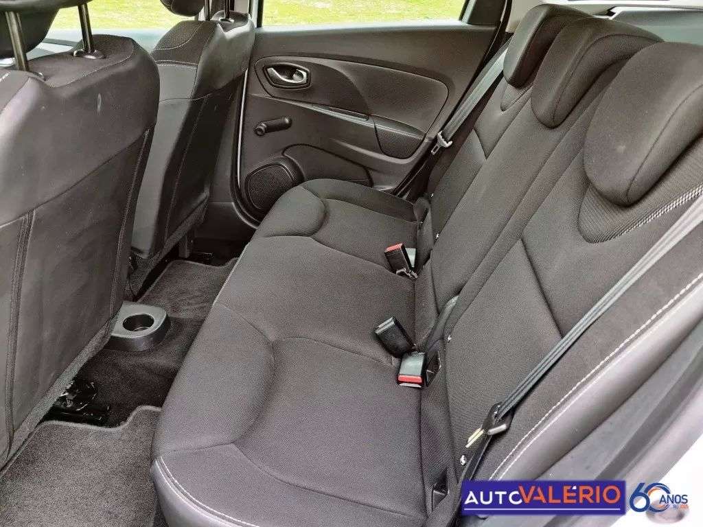 renault-clio-sport-tourer-2017-gasolina-898cc