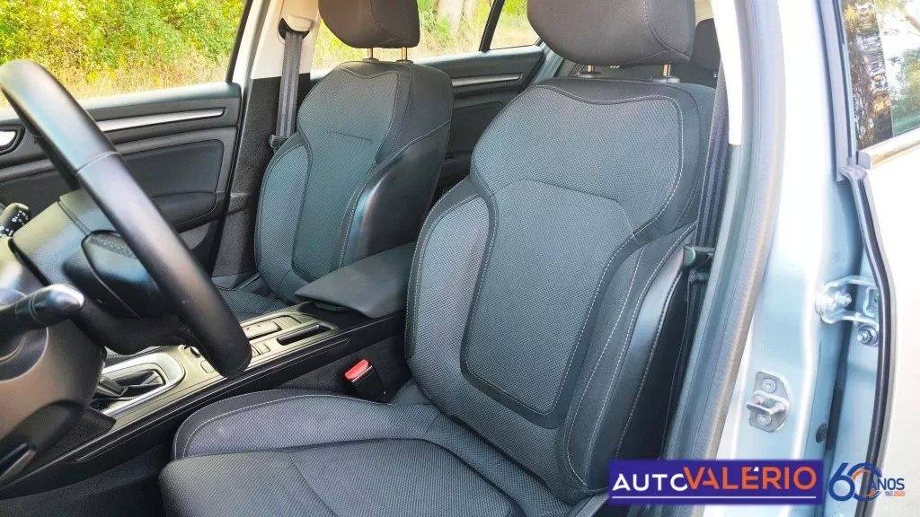 renault-megane-sport-tourer-2023-diesel-1461cc