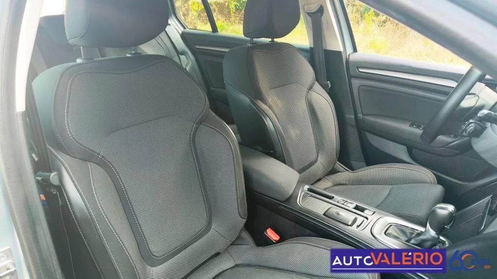 renault-megane-sport-tourer-2023-diesel-1461cc