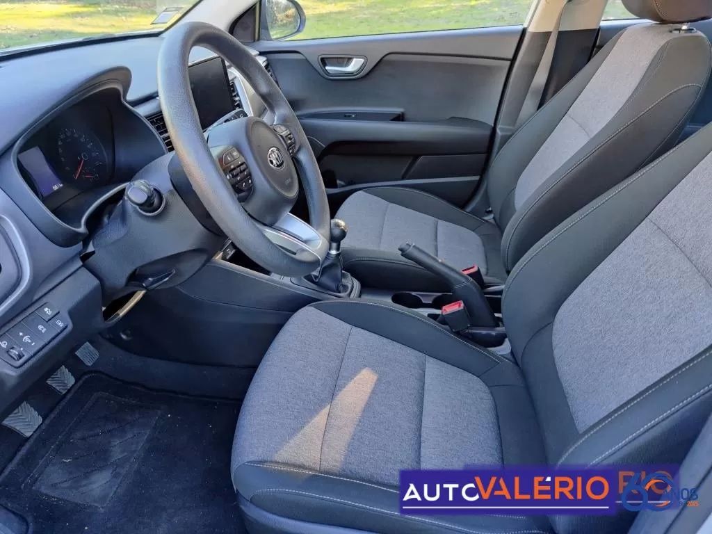 kia-stonic-2021-gasolina-1197cc