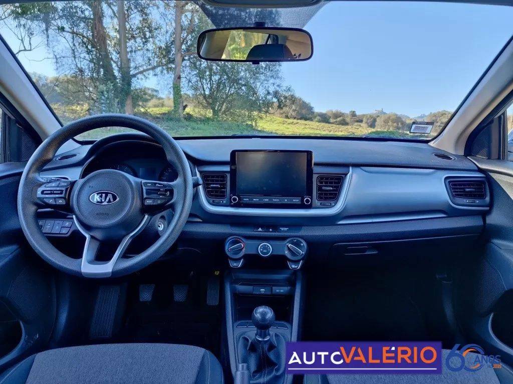 kia-stonic-2021-gasolina-1197cc