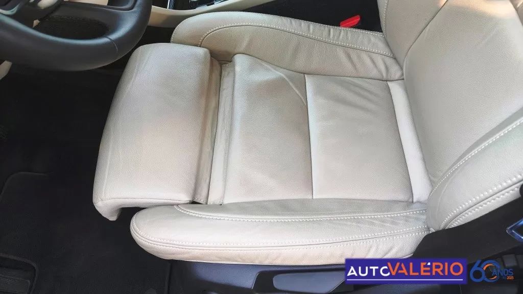 volvo-xc40-2022-hibrido-1477cc