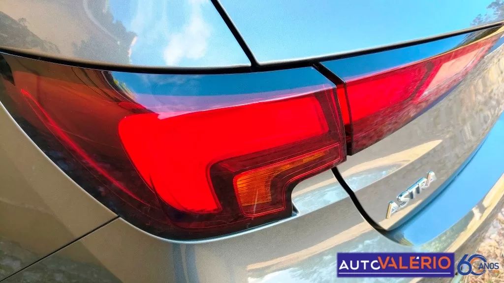 opel-astra-2021-gasolina-1199cc