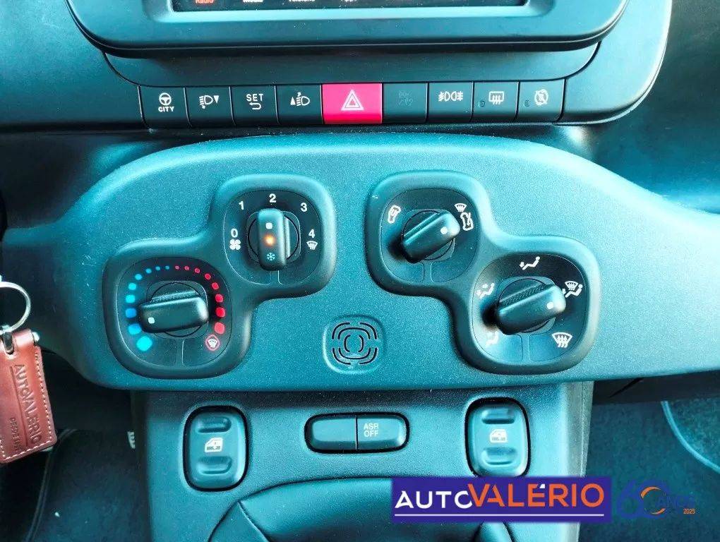 fiat-panda-2024-gasolina-999cc