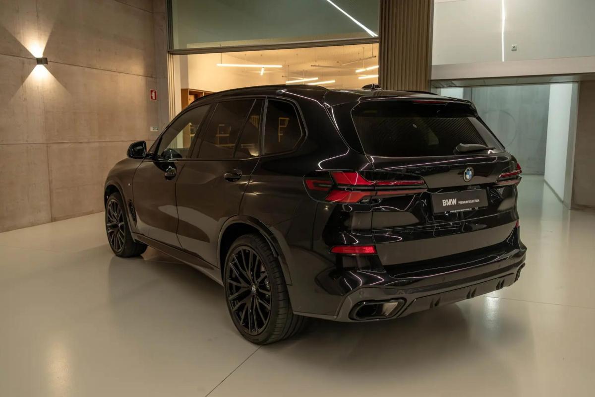 bmw-x5-xdrive30d-m-performance-2025-diesel-2993cc