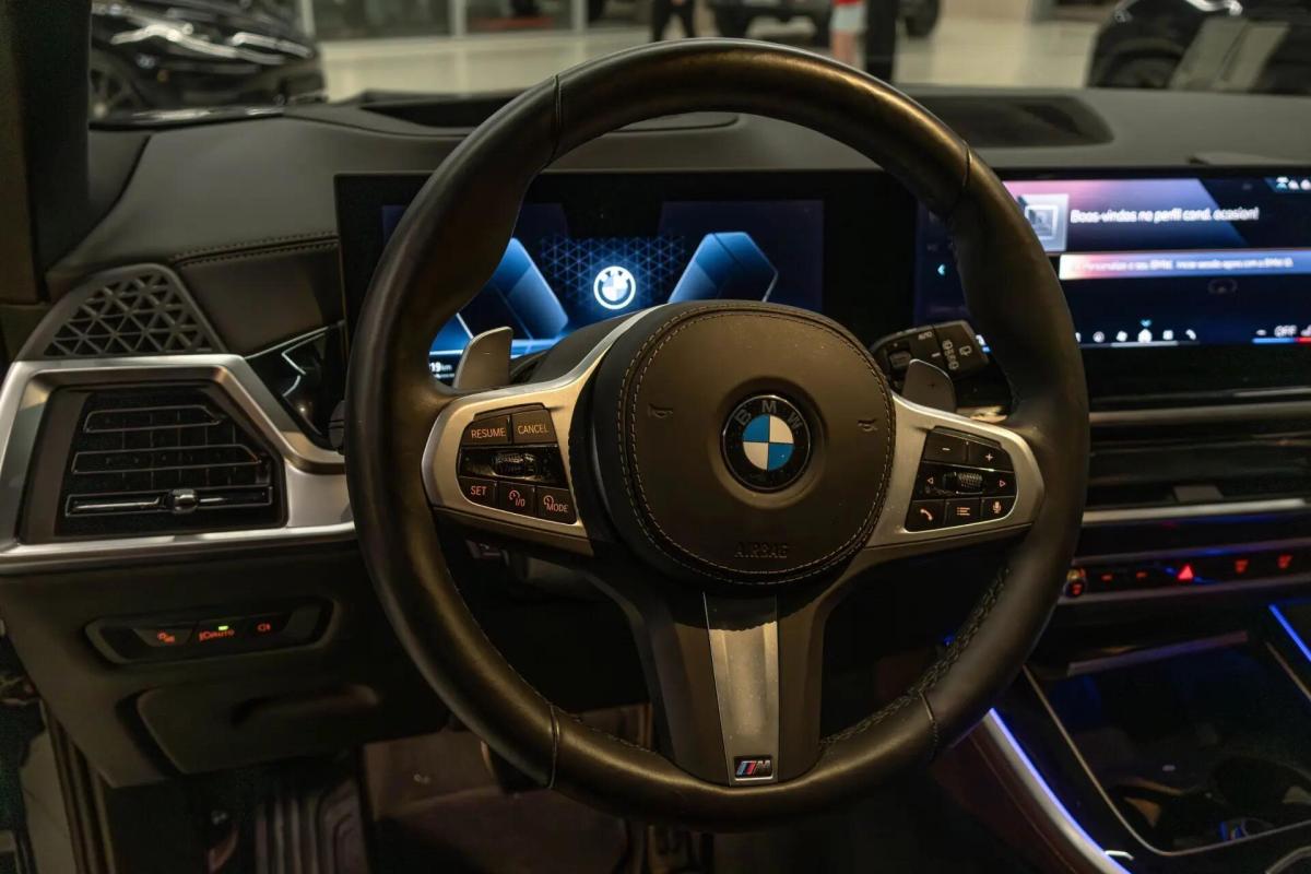 bmw-x5-xdrive30d-m-performance-2025-diesel-2993cc