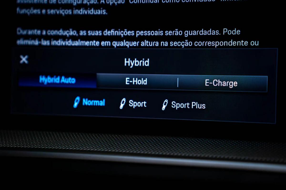 porsche-cayenne-2024-hibrido-a-gasolina-2995cc