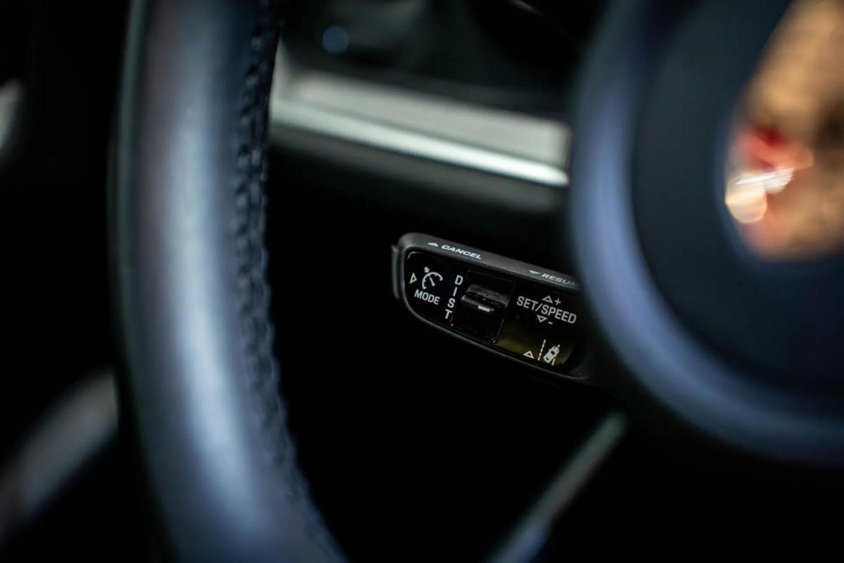 porsche-cayenne-2024-hibrido-a-gasolina-2995cc