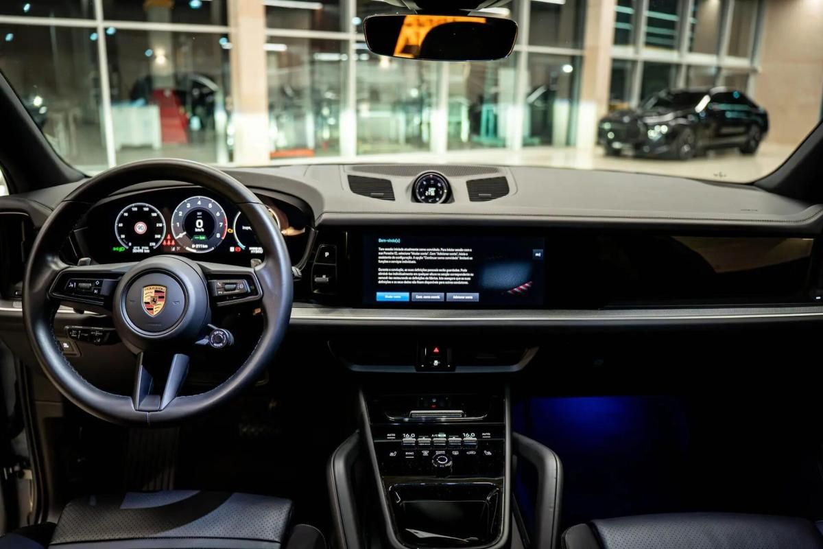 porsche-cayenne-2024-hibrido-a-gasolina-2995cc