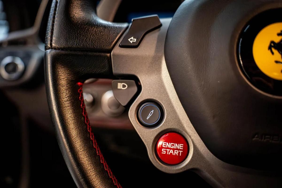 ferrari-458-2011-gasolina-4499cc