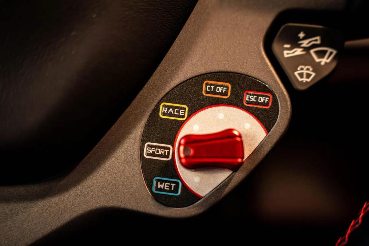 ferrari-458-2011-gasolina-4499cc