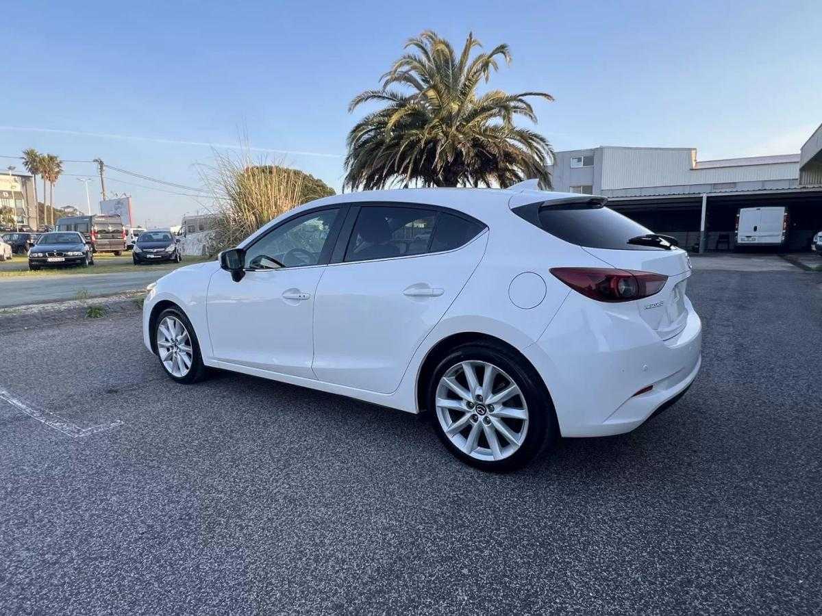 mazda-5-2017-diesel-1499cc