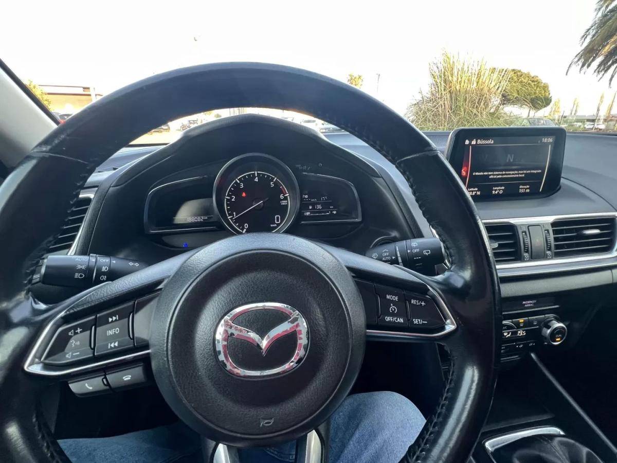 mazda-5-2017-diesel-1499cc