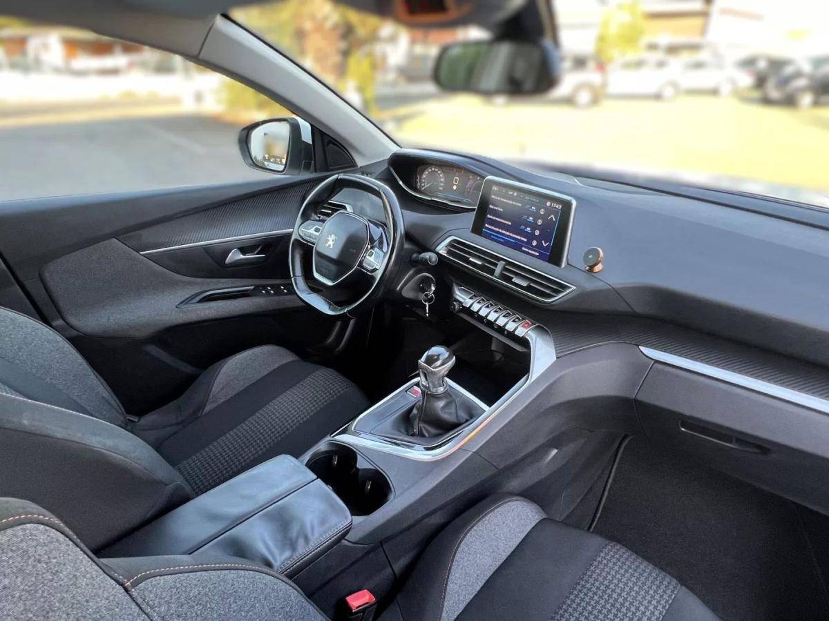 peugeot-3008-2018-diesel-1499cc