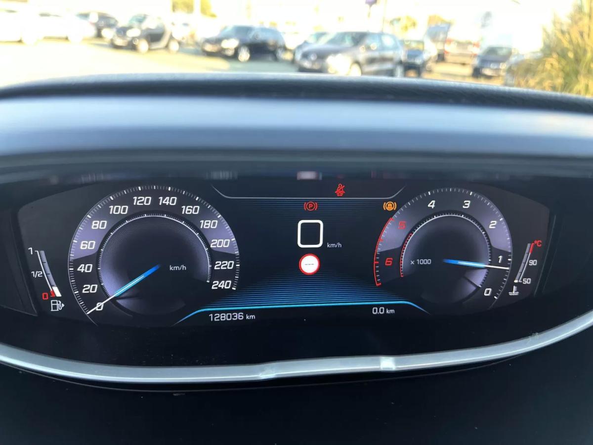 peugeot-3008-2018-diesel-1499cc