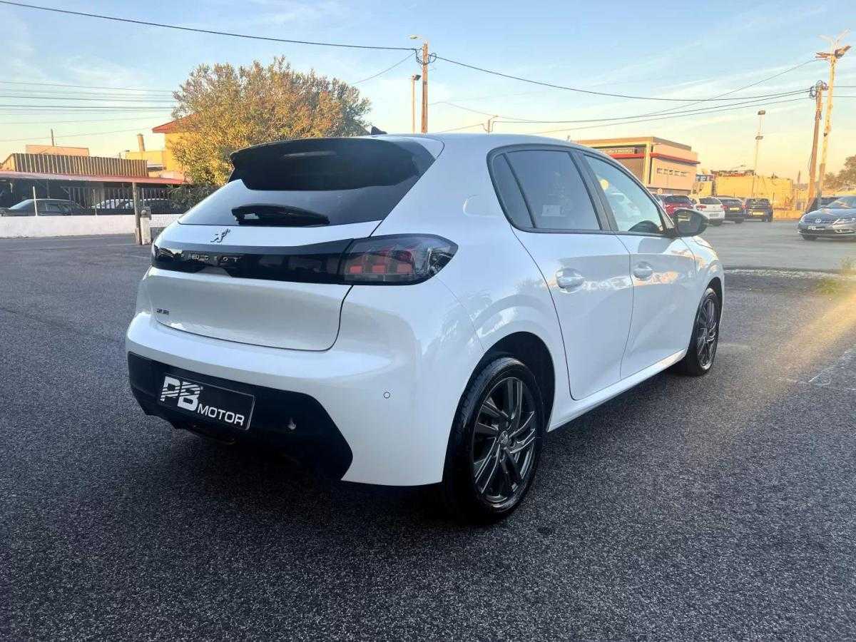 peugeot-208-2022-diesel-1499cc
