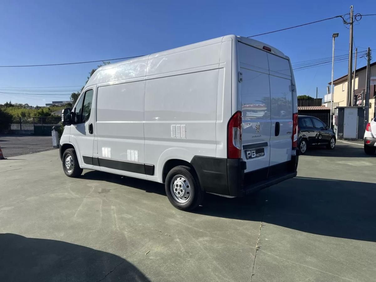 peugeot-boxer-2021-diesel-2179cc