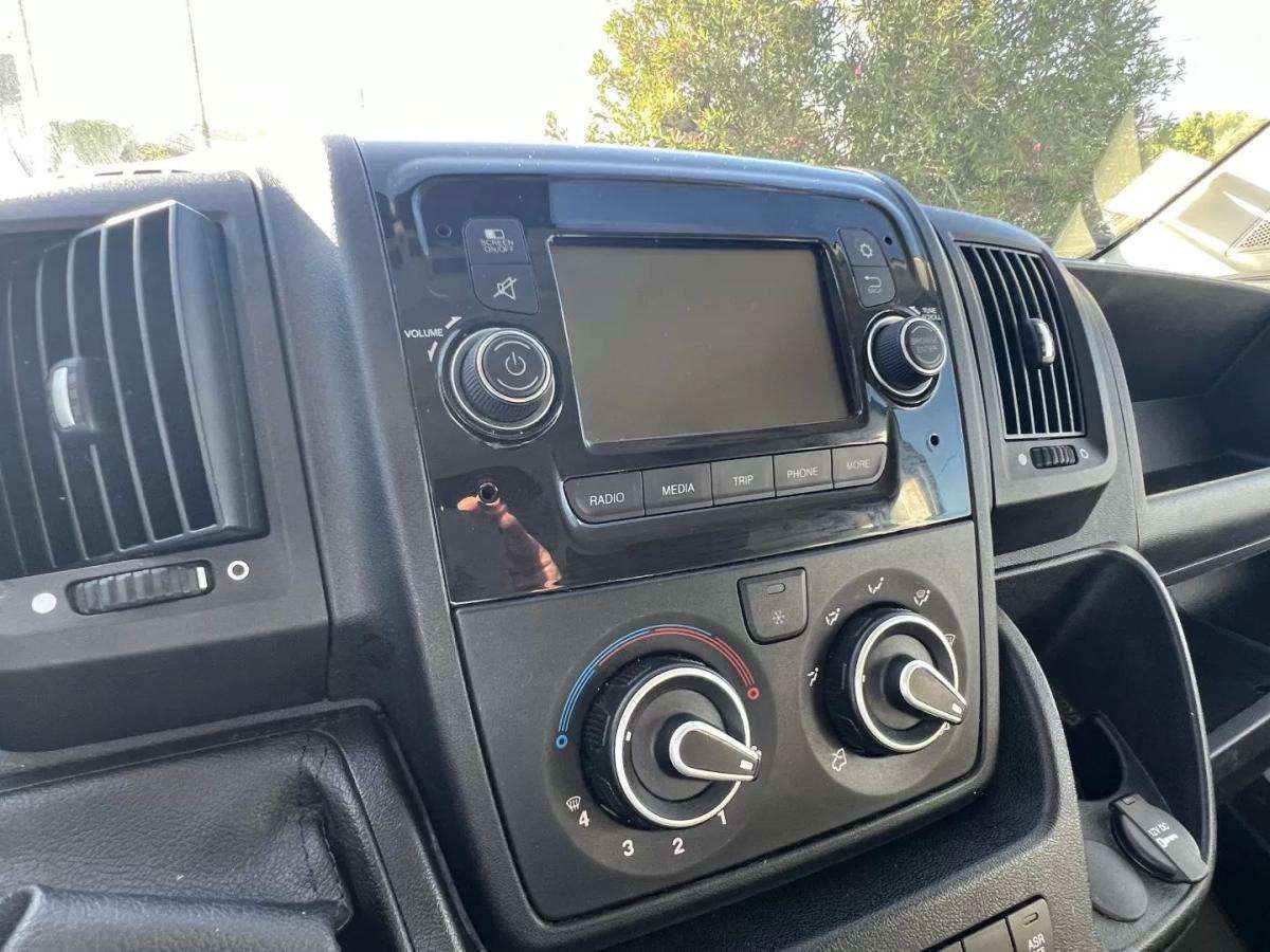 peugeot-boxer-2021-diesel-2179cc