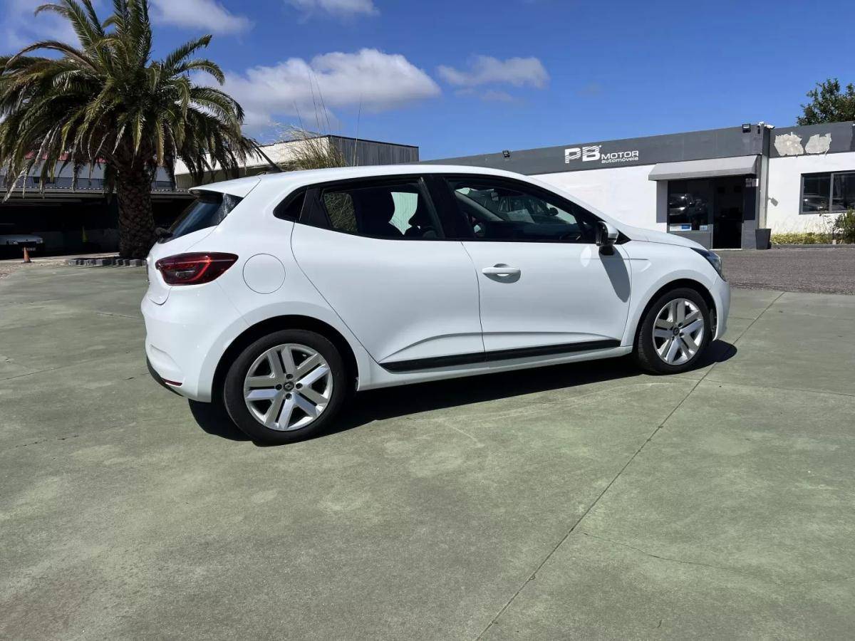 renault-clio-2021-diesel-1461cc