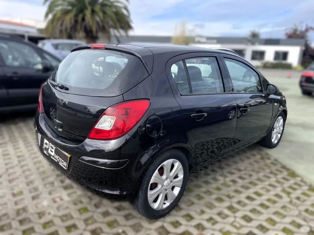 opel-corsa-2010-diesel-1248cc