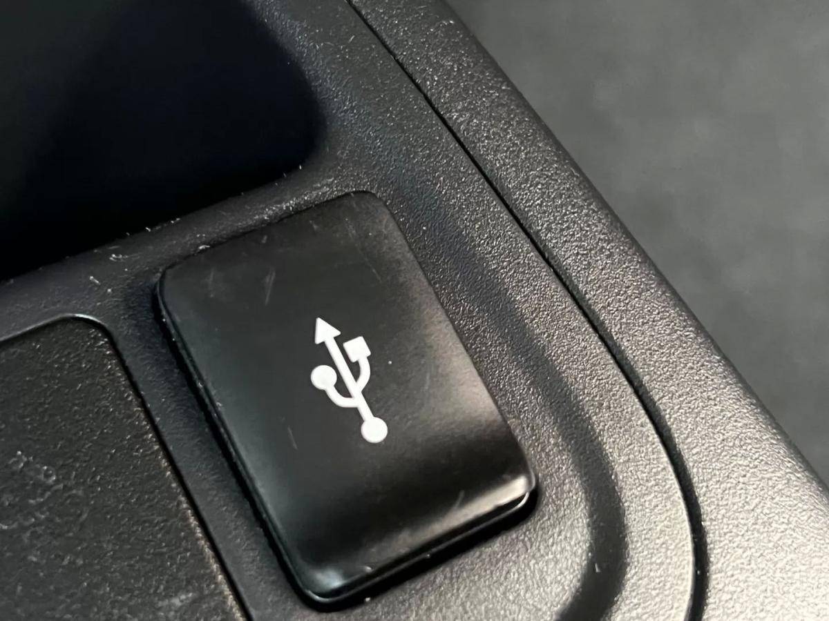 mitsubishi-space-star-2018-gasolina-1193cc