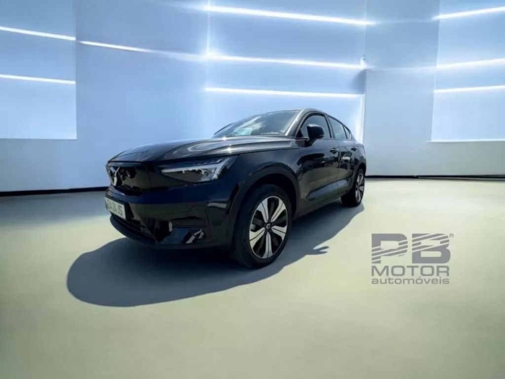 volvo-c40-2023-eletrico-200cc