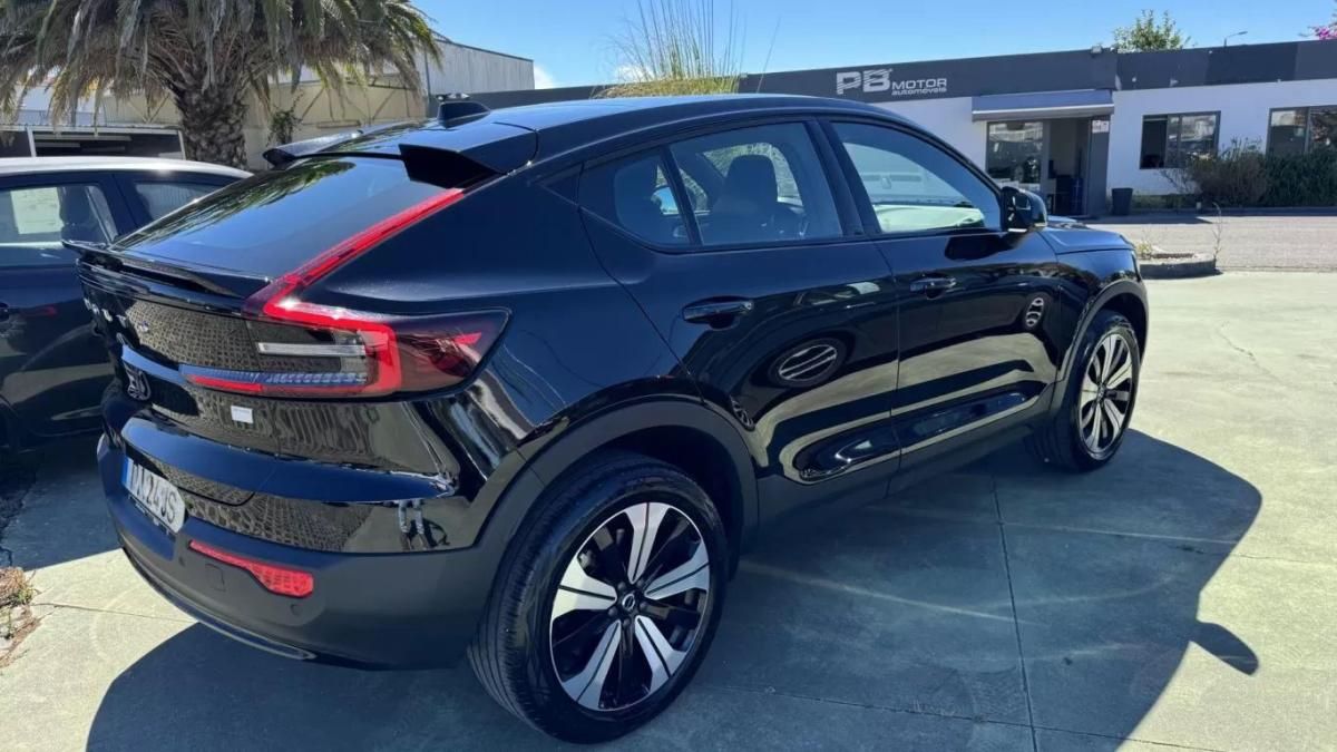 volvo-c40-2023-eletrico-200cc