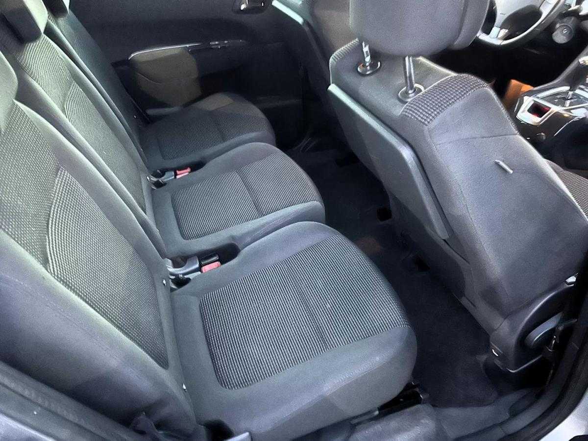peugeot-5008-2014-diesel-1560cc