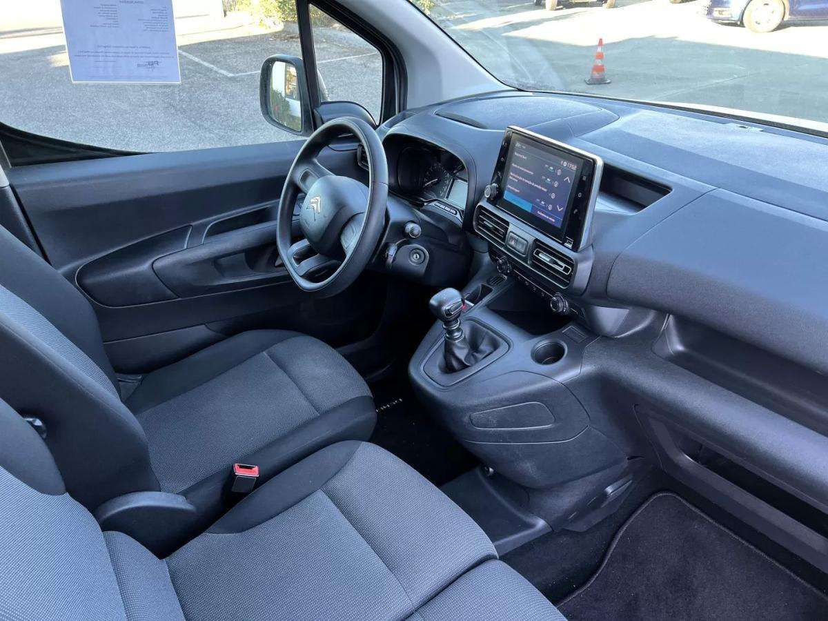 citroen-berlingo-2023-diesel-1499cc
