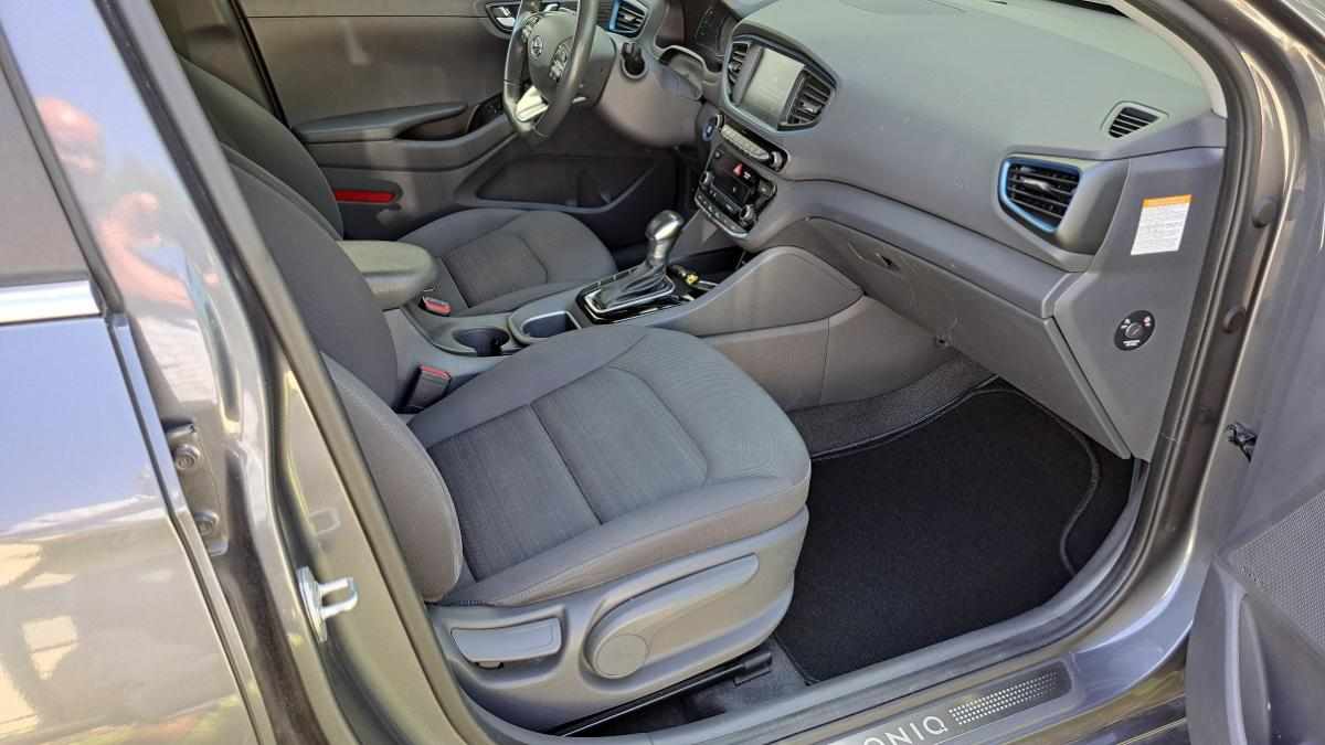 hyundai-ioniq-2017-hibrido-a-gasolina-1580cc
