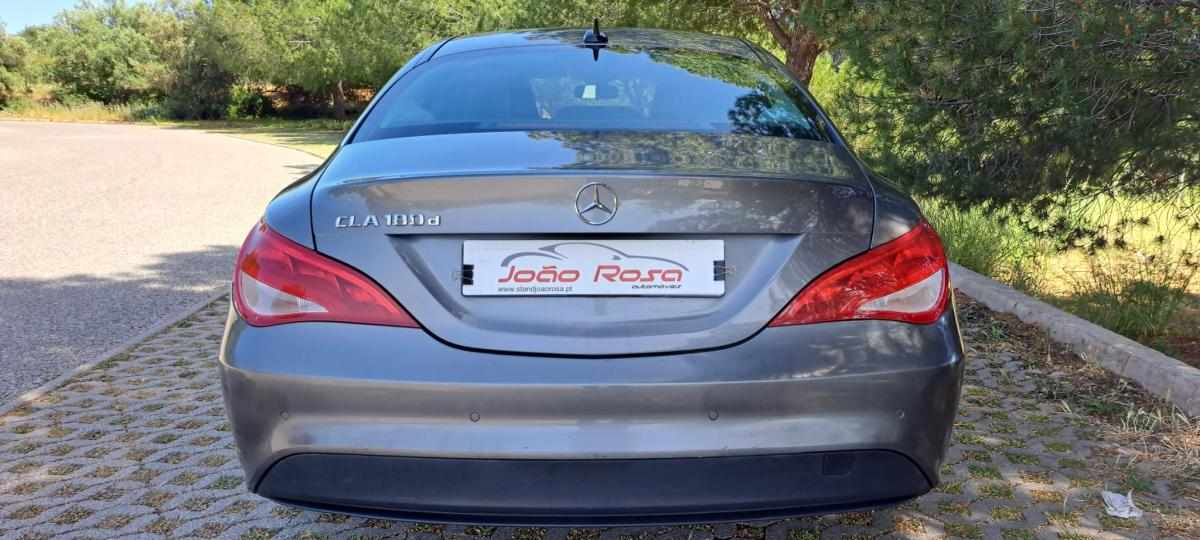 mercedes-benz-cla-180-d-blueefficiency-2016-diesel-1461cc