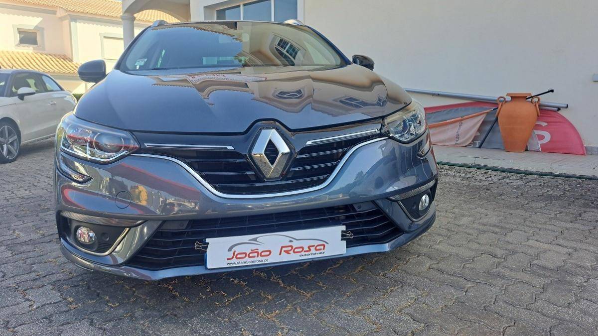 renault-megane-sport-tourer-2020-diesel-1461cc