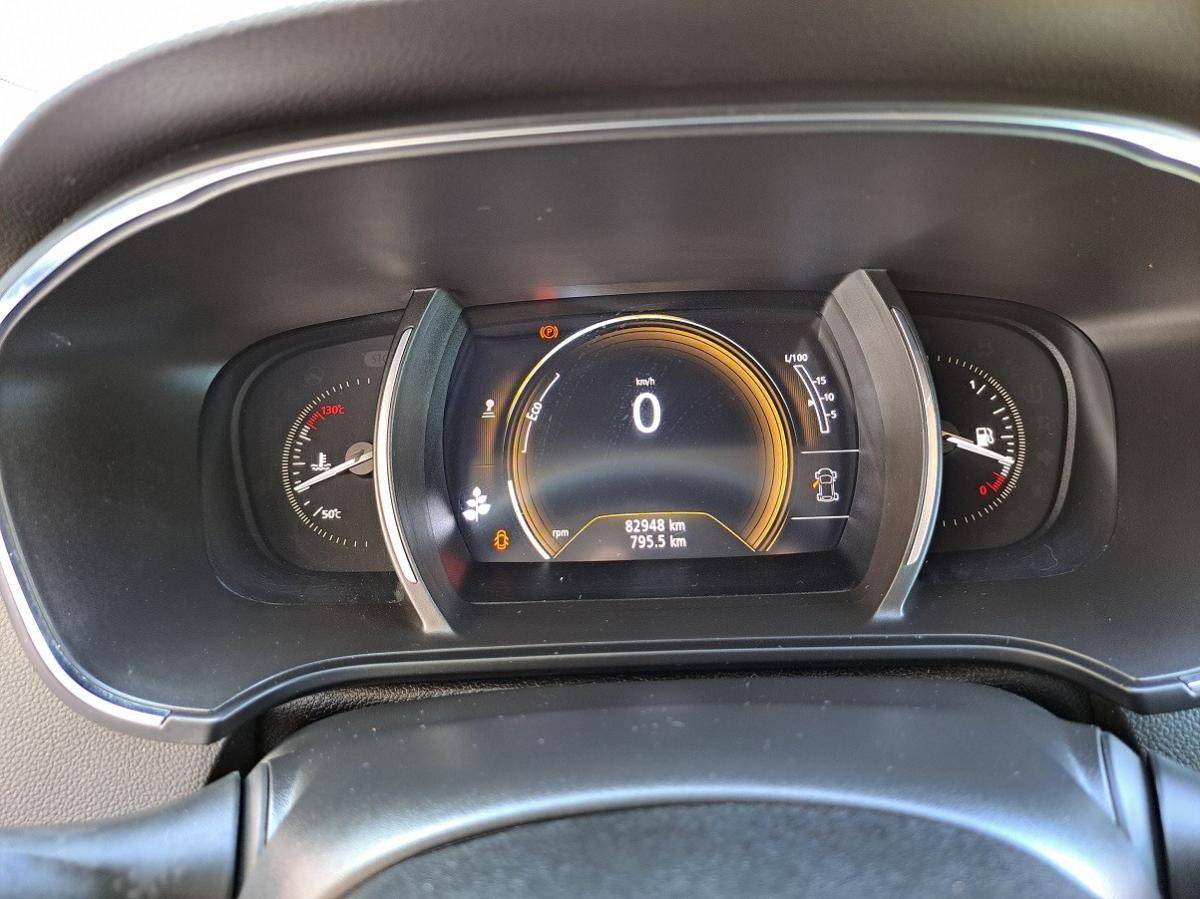 renault-megane-sport-tourer-2020-diesel-1461cc