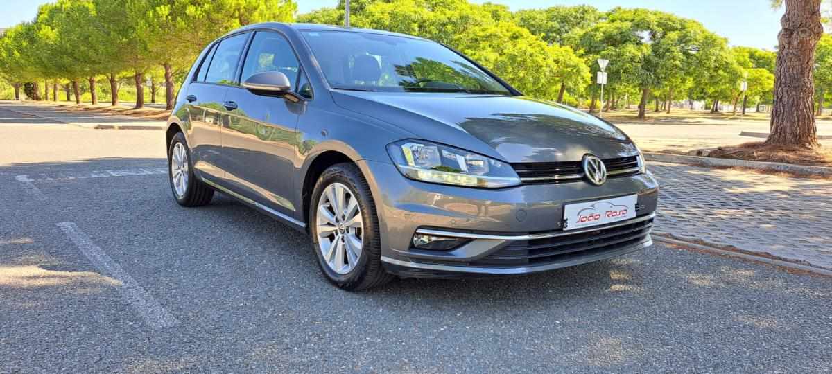 volkswagen-golf-1-6-tdi-bluemotion-2018-diesel-1598cc