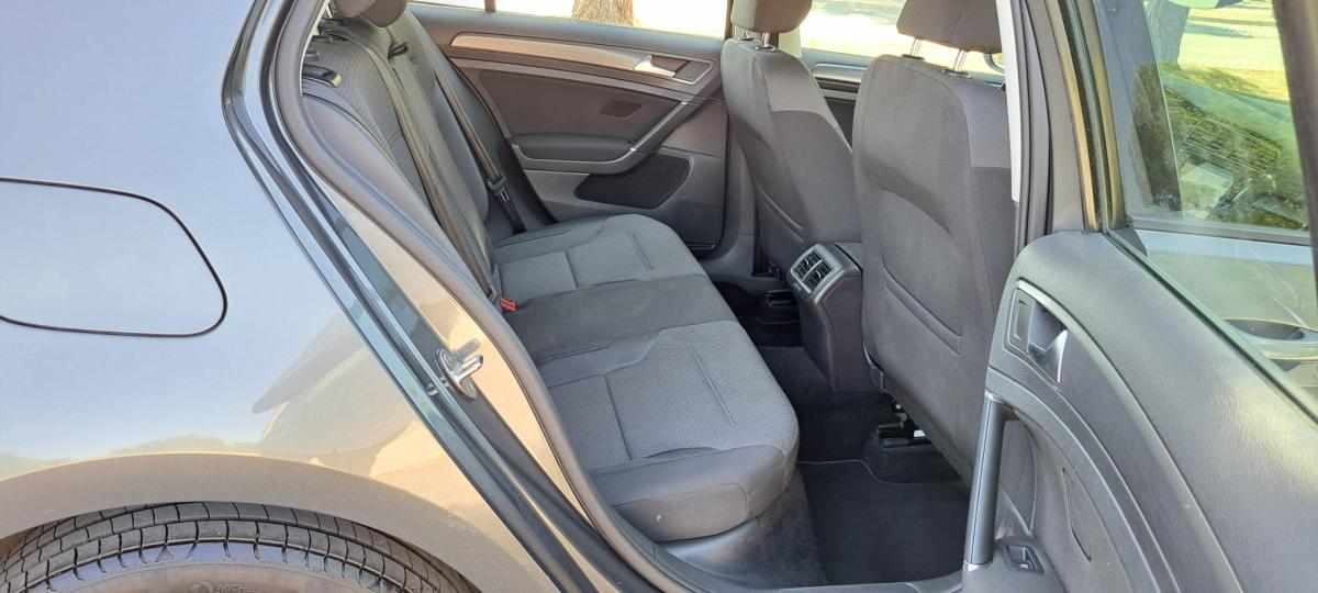 volkswagen-golf-1-6-tdi-bluemotion-2018-diesel-1598cc