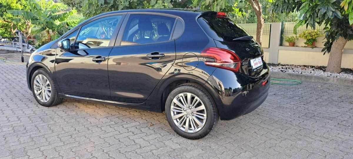 peugeot-208-1-2-vti-2019-gasolina-1199cc