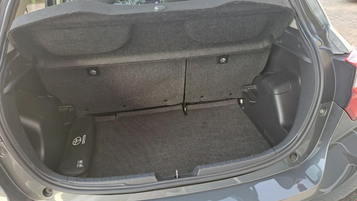 toyota-yaris-2019-gasolina-998cc