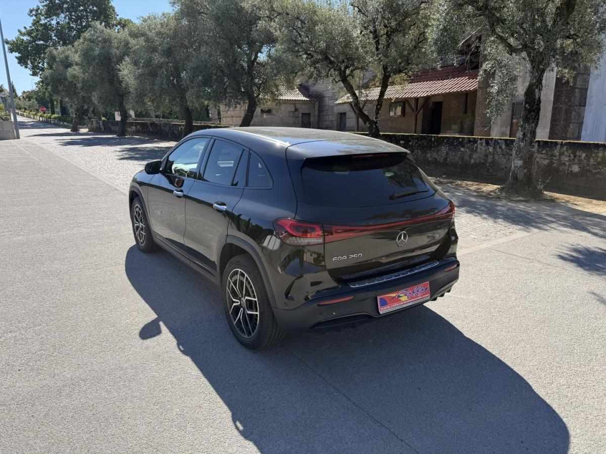mercedes-benz-eqa-2022-eletrico-0cc