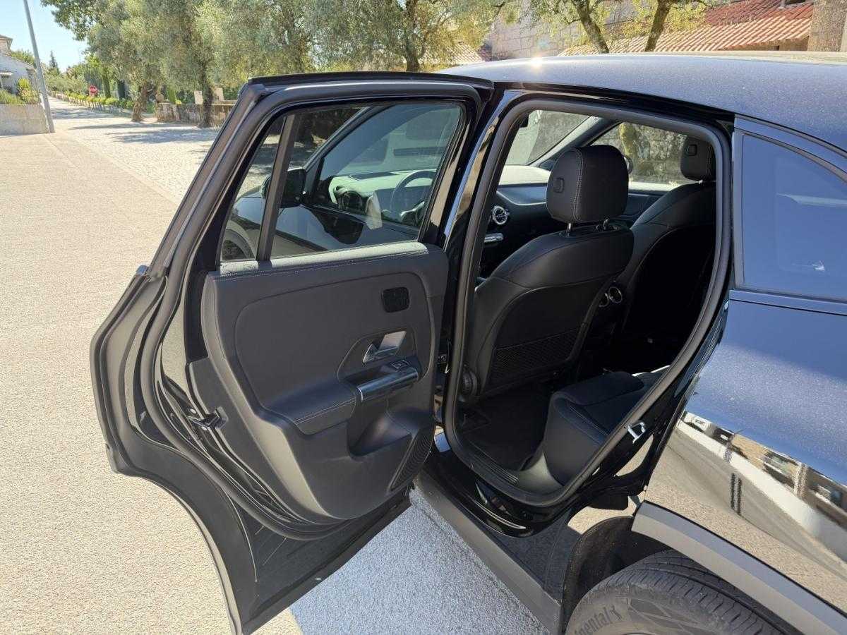 mercedes-benz-eqa-2022-eletrico-0cc